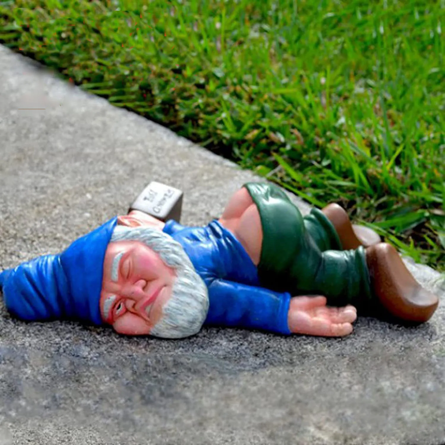 Home Bargains - Gnomi da Giardino Bevitori 15cm, Statue