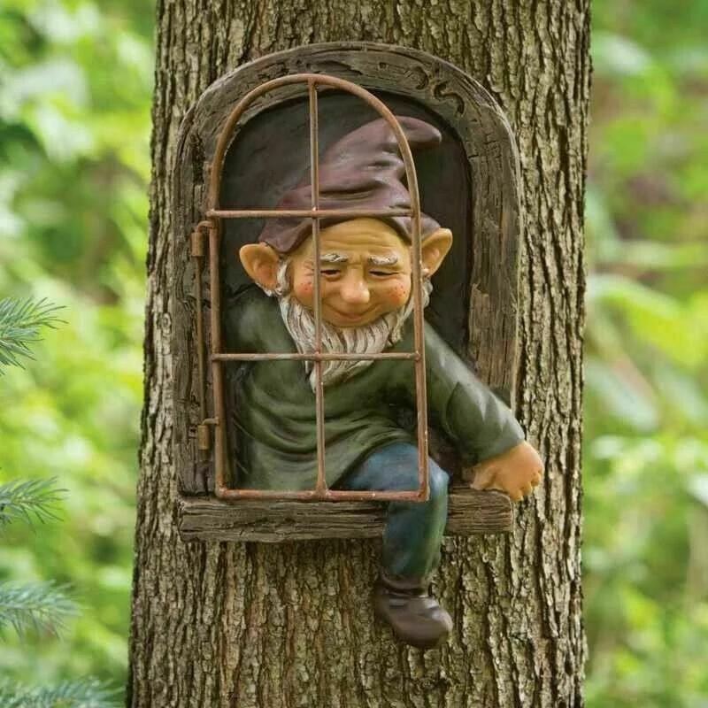 Statua da giardino impertinent - Home Bargains recensione e prezzo